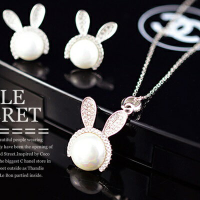 純銀項鍊鍍白金珍珠吊墜-可愛小兔子精緻鑲鑽生日情人節禮物女飾品 