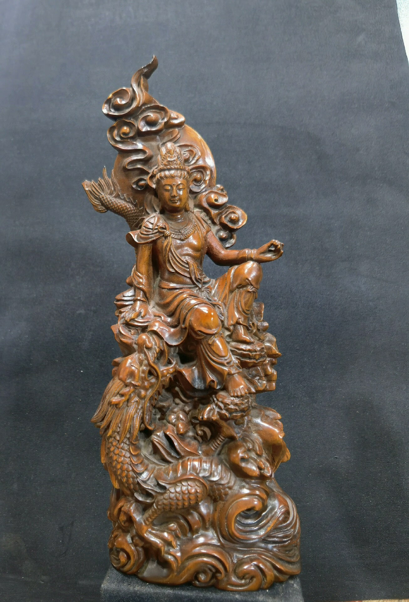 小葉黃楊木雕～御龍自在觀世音菩薩，高26直徑9厘米，重約50