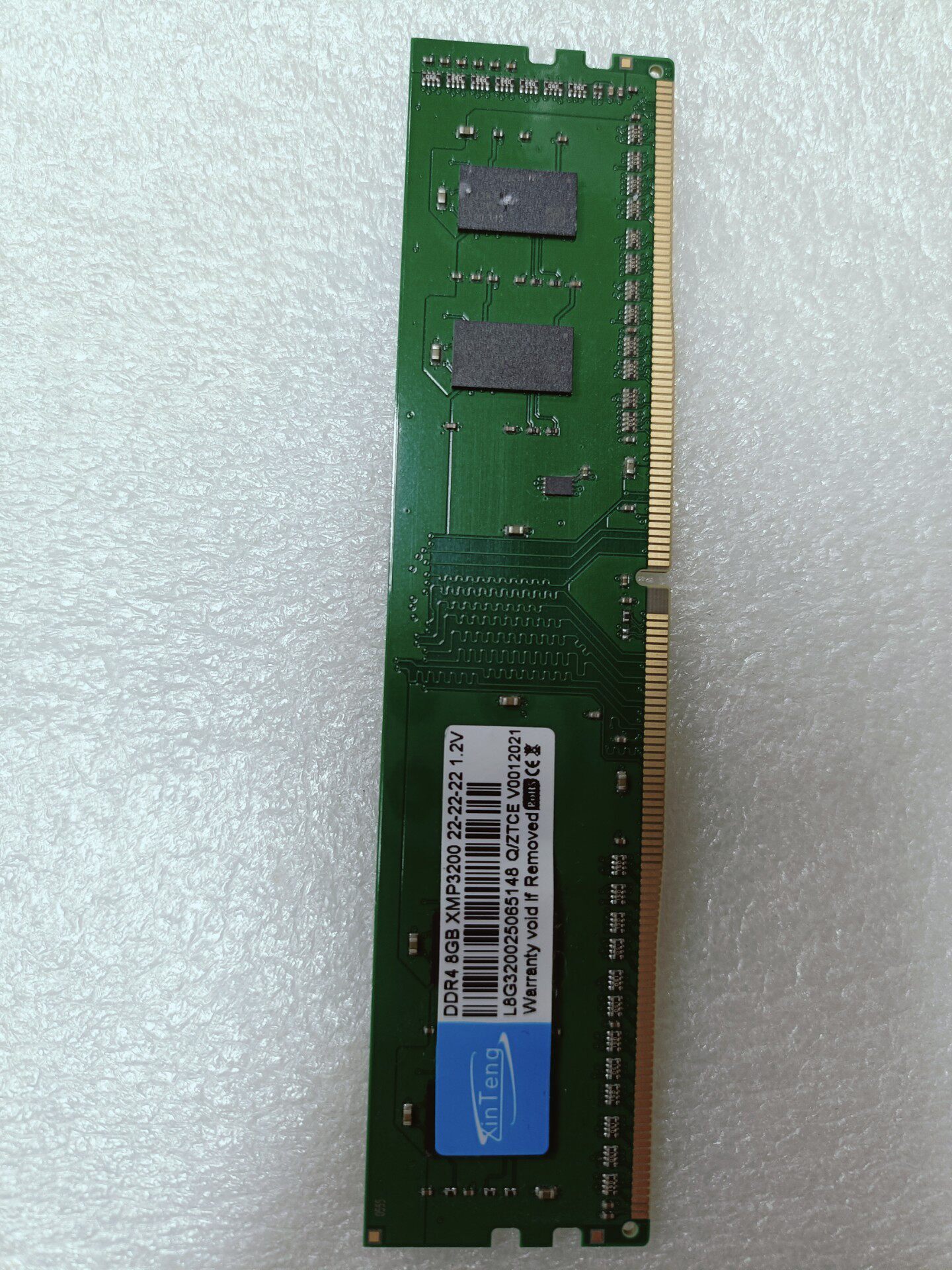 【高效能相容】XinTeng DDR4 3200 8GB記憶體條 適用Intel/AMD主機板 穩定執行 即插即用