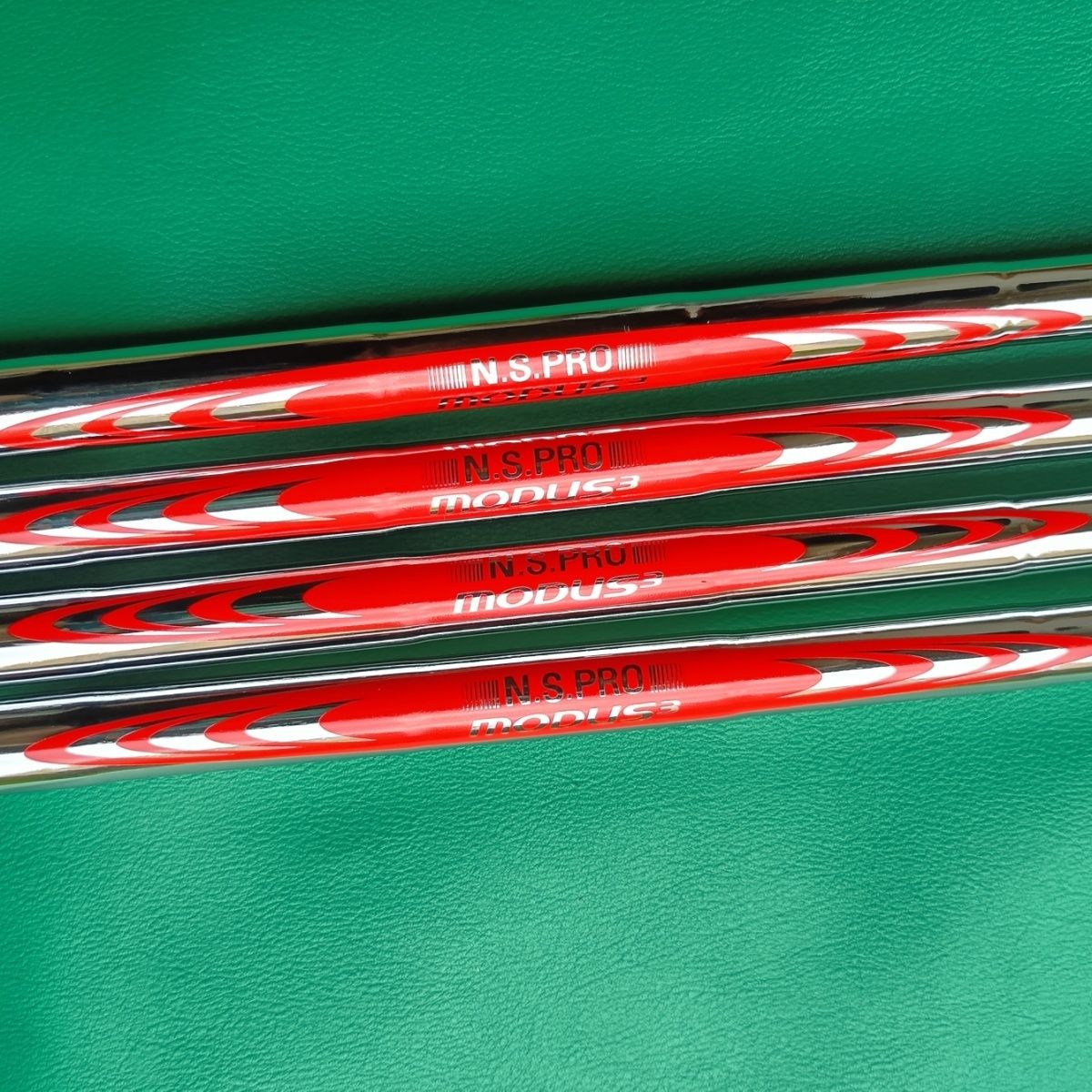高爾夫球桿
鐵桿鋼桿MODUS、N.S120
N.S.PRO
Tour120鐵桿組桿身