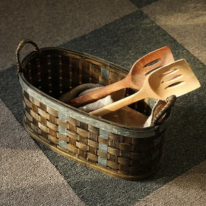 竹編鍍鋅收納筐附把手 美式鍍鋅鐵藝收納筐鏤空編織雜物籃