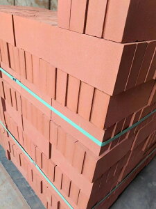 【廠家直銷】紅磚 地磚 清水磚大紅標準尺寸磚陶土燒制燒結磚透水磚