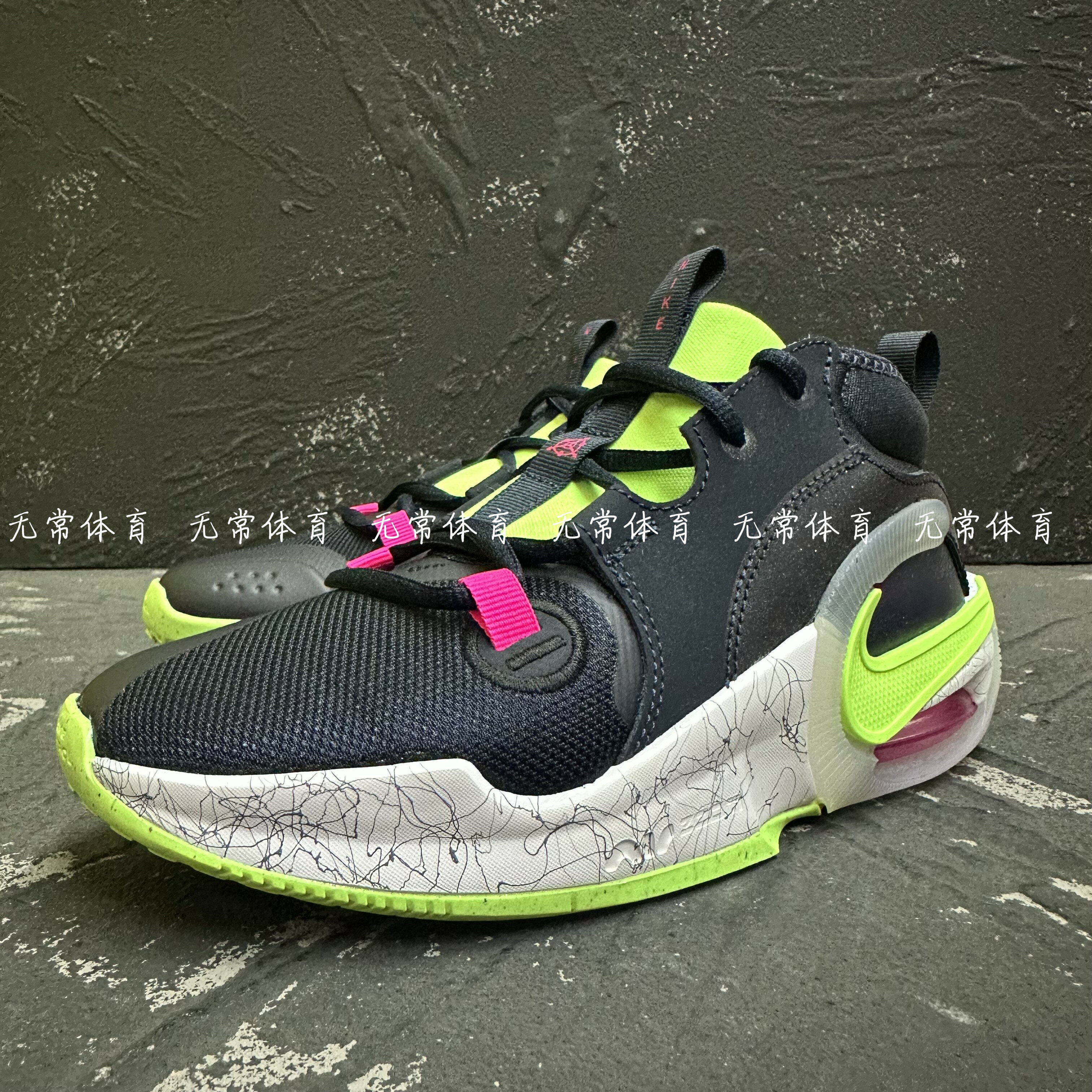 耐克NikeZOOM CROSSOVER 2大童緩震運動透氣實戰籃球鞋FB2689400