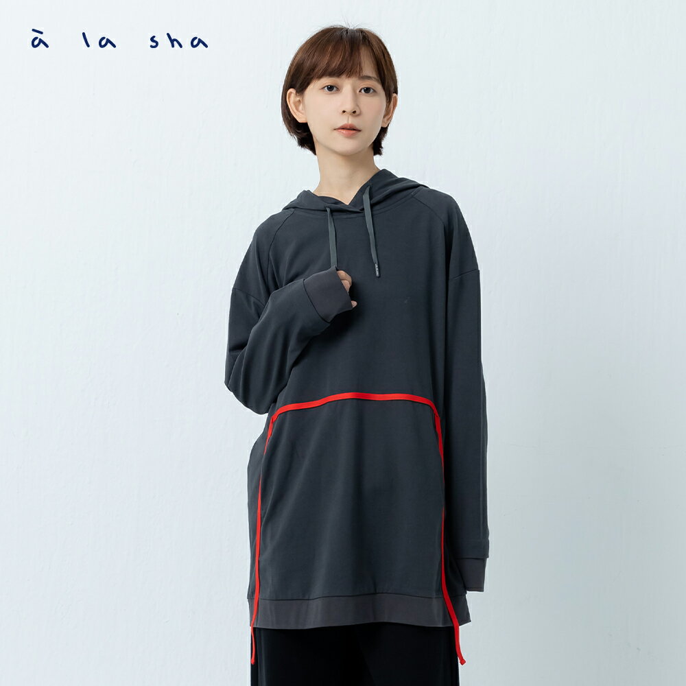 a la sha 飾條口袋連帽長版T