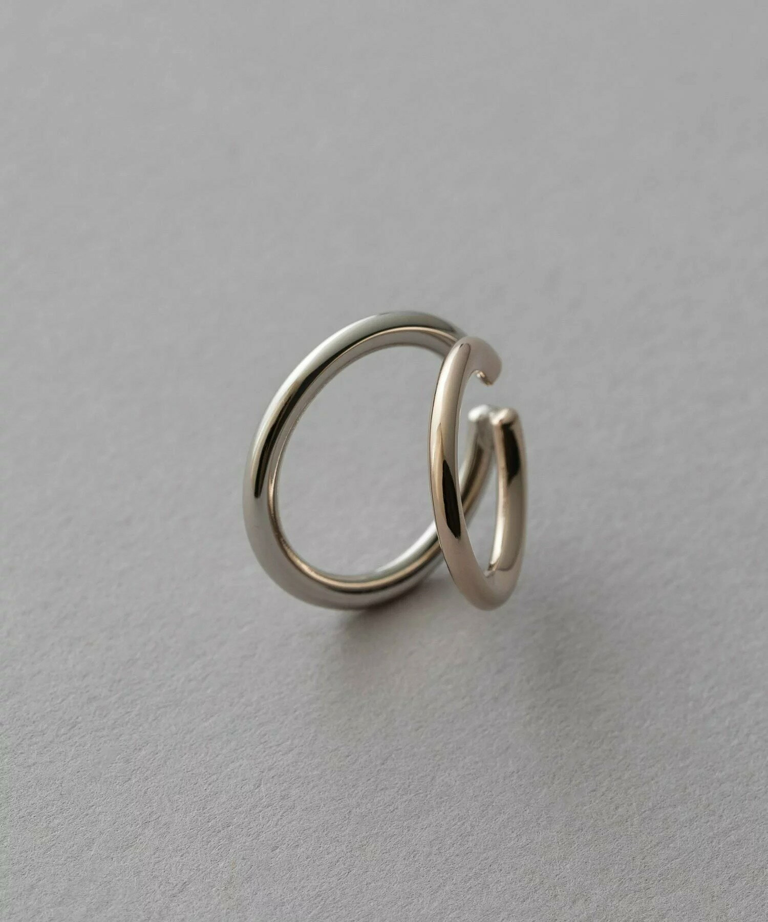 [bijoux] ete Regrow 雙色雙線耳釦 | 耳扣 送禮 情人節 [Rakuten Fashion]
