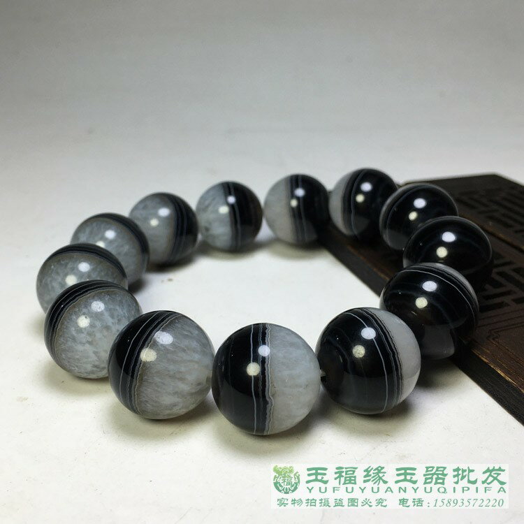 一線の薬師瑪瑙の手串黒白の糸一線の玉仏珠の男女の款ブレスレットを巻きます 一線の薬師瑪瑙の手串黒白の糸一線の玉仏珠の男女の款