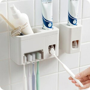買一送一 牙刷架自動擠牙膏器套裝免打孔牙膏擠壓器牙膏架 夢藝家