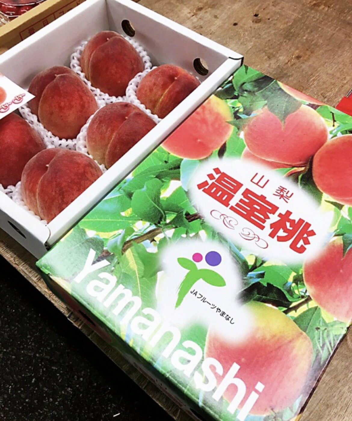 🍑日本山梨溫室水蜜桃🍑原裝箱6玉規格