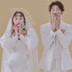 新款韓式情侶版創意主題婚慶影樓攝影小清新指套笑臉手拿對板卡紙