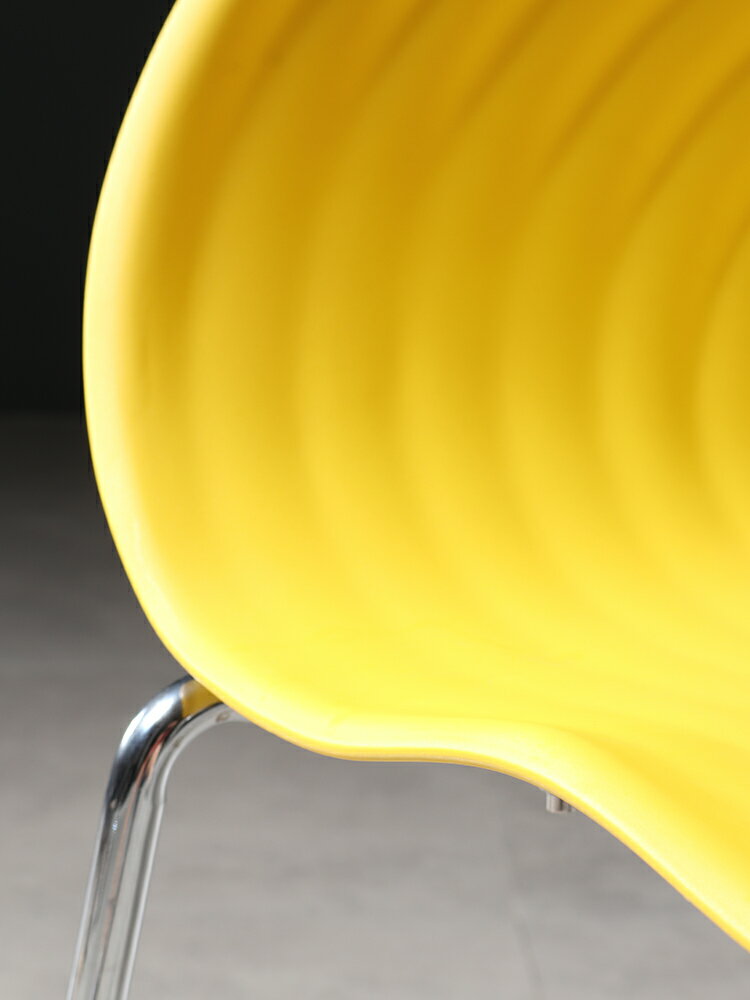 北歐貝殼椅靠背休閑咖啡廳洽談椅戶外設計師vintage復古塑料餐椅 2