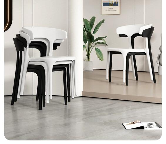 書桌凳子餐桌餐椅家用塑料靠背懶人休閒簡約商用北歐辦公牛角椅子