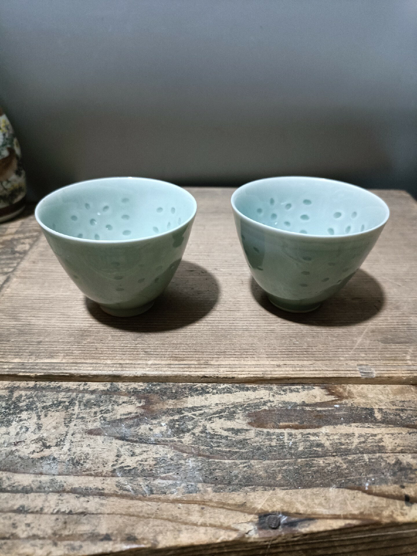 日本迴流瓷器古董創匯時期龍泉青瓷杯青瓷玲瓏杯。柴燒，都是全品