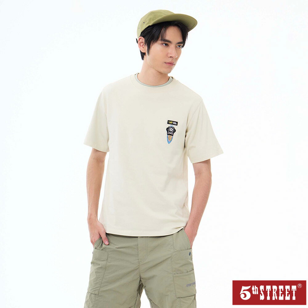 男裝 短T 高山植物 印花 短袖T恤 TEE 上衣 卡其 (571050) 【5th STREET】【全館滿$3000贈環保餐具收納袋】 ★夏季新系列 父親節送禮