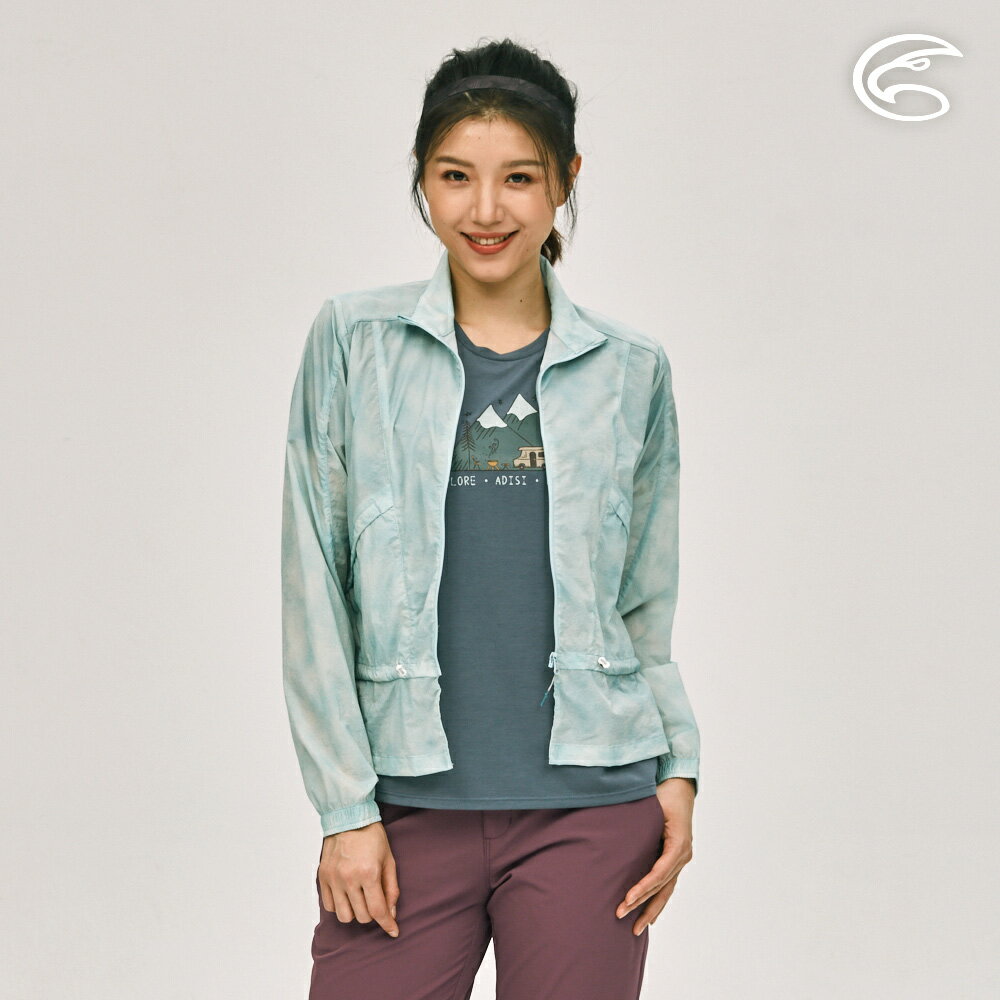 ADISI 女輕肌感彈透印花抗風撥水抽腰立領外套AJ2391057 (M-2XL)｜輕薄透氣 輕抗風 輕撥水 彈性 快乾 機能外套