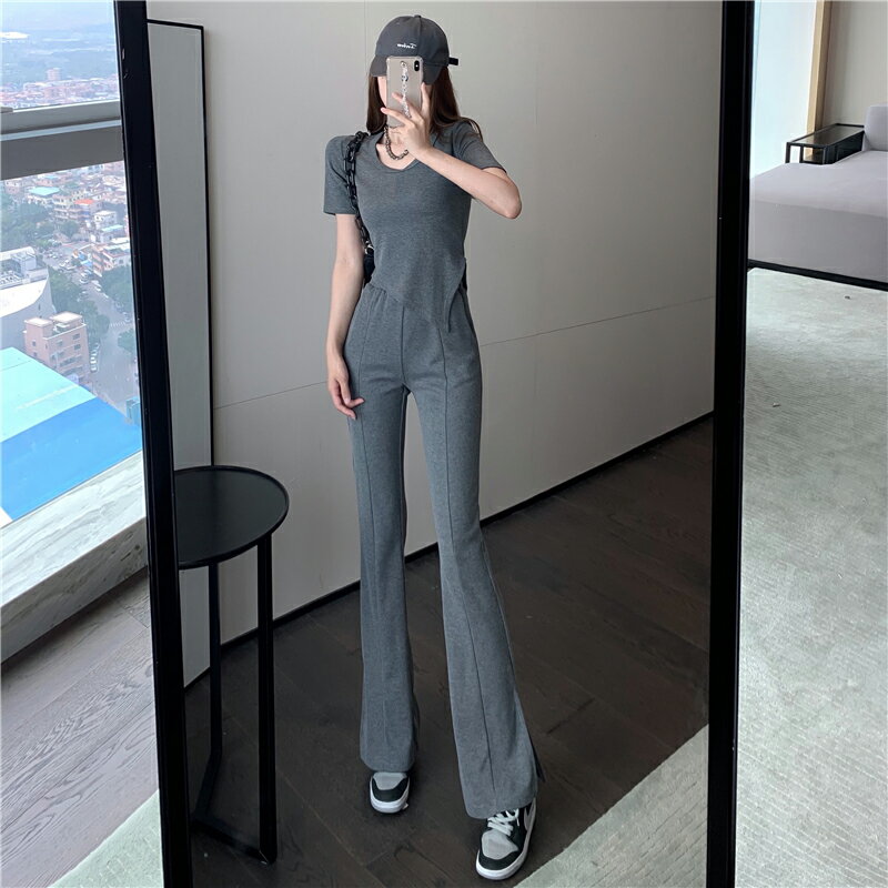 網紅時尚休閑套裝女夏新款不規則短袖上衣+開叉喇叭褲兩件套