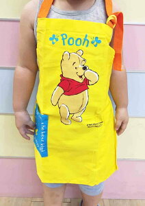 【震撼精品百貨】Winnie the Pooh 小熊維尼 兒童圍裙-黃*95681 震撼日式精品百貨
