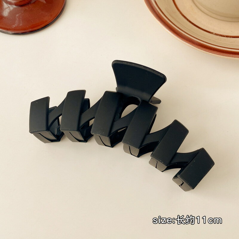 【台灣現貨】時尚配件 髮飾 髮夾 鯊魚夾 大嘴夾 邊夾  韓國亞克力髮夾女後腦勺盤髮夾子頭飾網紅珍珠抓夾氣質愛心鯊魚夾 0