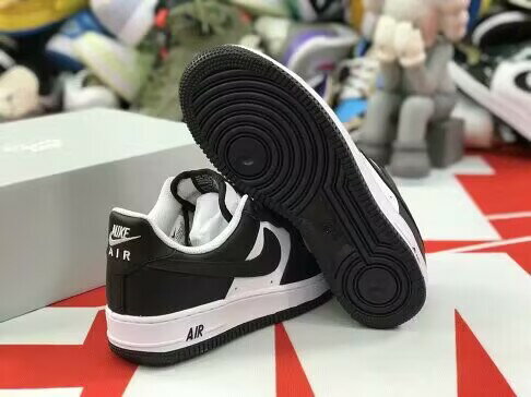 Nike Air Force 1 經典黑白 男女鞋 4
