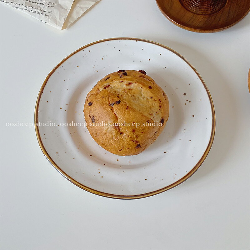 oosheep 日式復古早餐盤 ins風手繪餐具 可愛甜點盤 陶瓷小盤子
