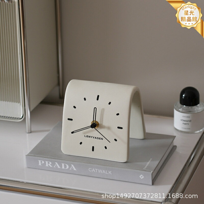 【靜音走時】陶瓷檯鐘 創意時鐘 簡約座鐘 客廳擺件 床頭鍾 裝飾鍾 陶瓷材質 創意設計 簡約現代 家用裝飾 靜音機芯