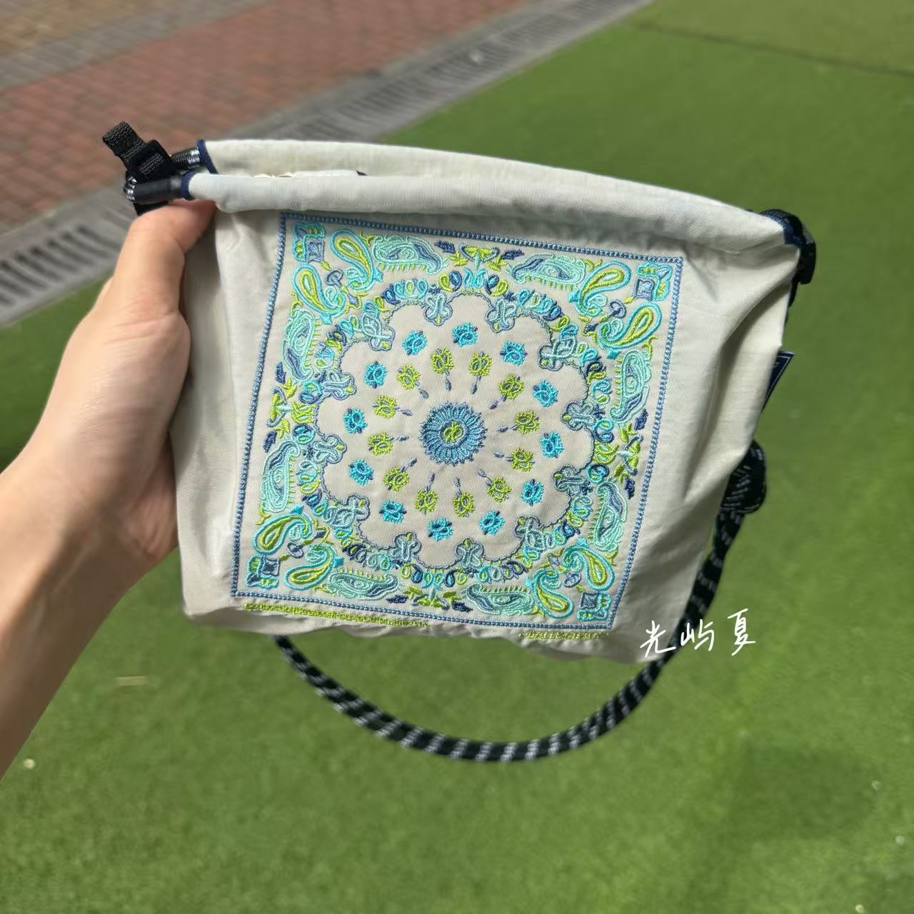 【手機包春季新款刺繡環保袋購物袋尼龍ball chain同款包可斜背