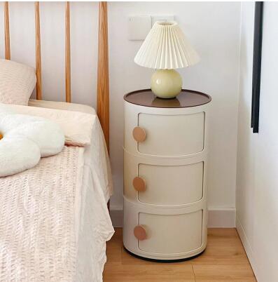 創意圓形簡易床頭櫃小型ins簡約現代邊幾兒童臥室置物架迷你窄櫃