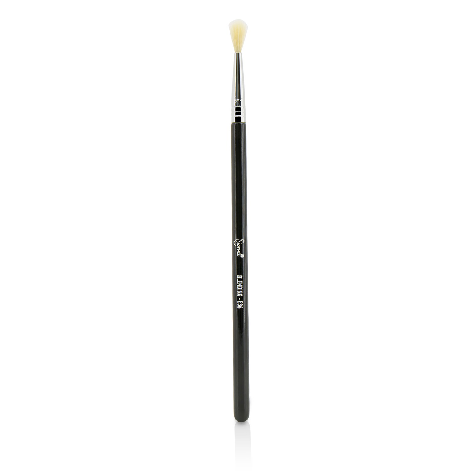 Sigma Beauty - E36 精確眼窩眼影刷E36 Blending Brush