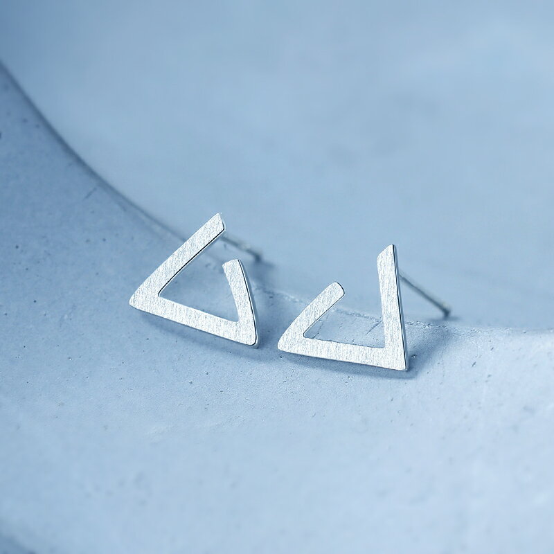 925純銀耳釘女簡約小巧幾何三角形設計感耳環百搭新款潮耳飾