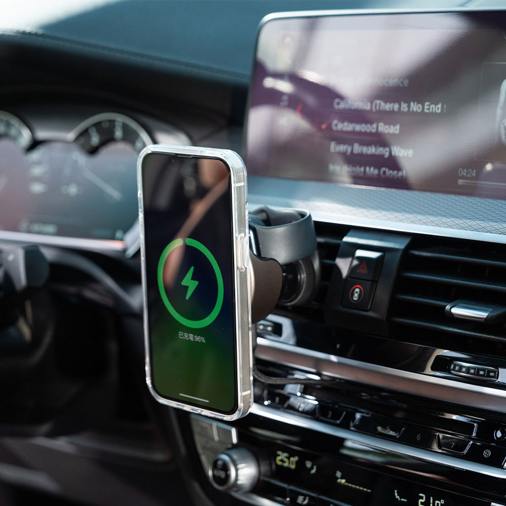 《預購1月底出貨》Omnia X MagSafe 車用磁吸充電器＋85W車用充電頭 2