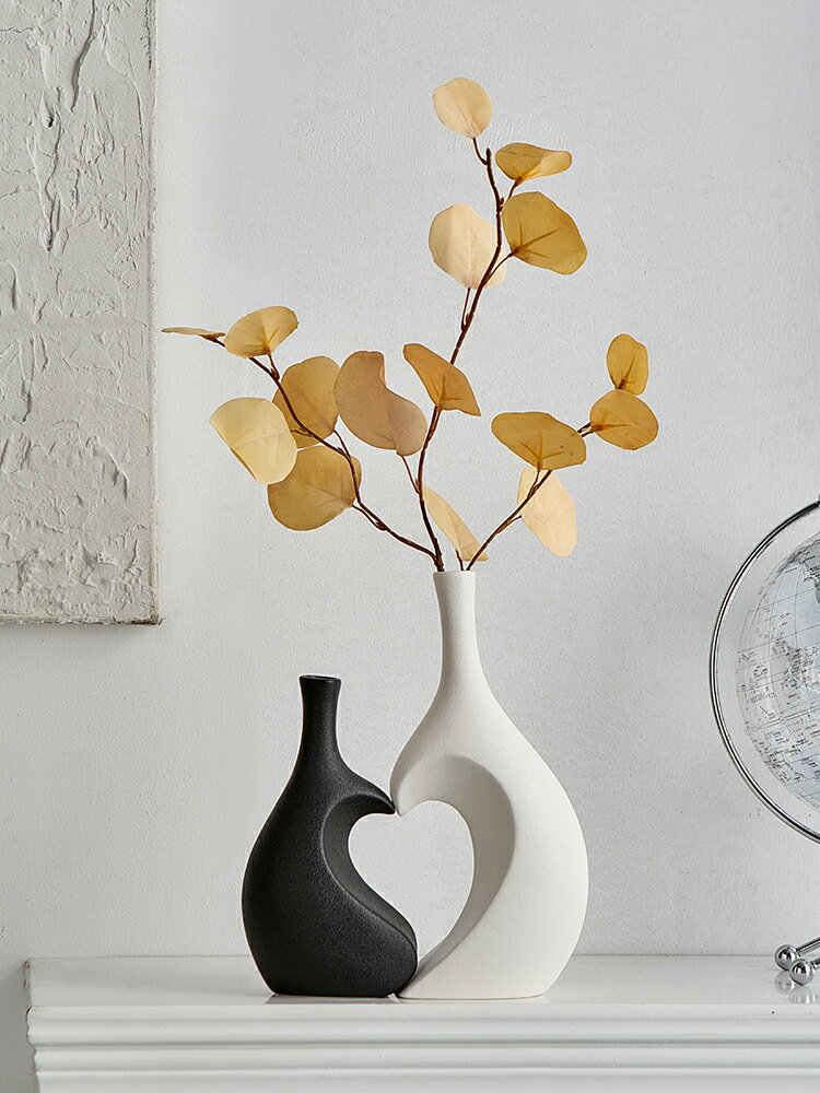 北歐創意陶瓷花瓶擺件客廳插花高級感家居玄關餐廳桌面藝術裝飾品