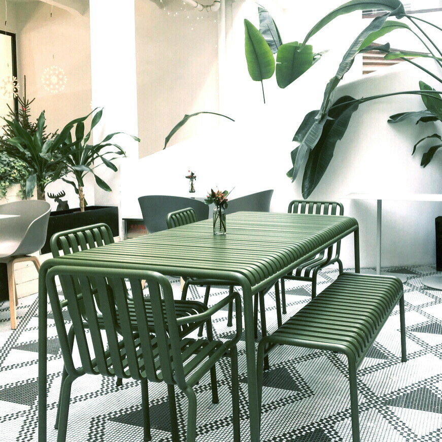 休閑庭院戶外奶茶咖啡廳藝彩色桌椅套裝組合