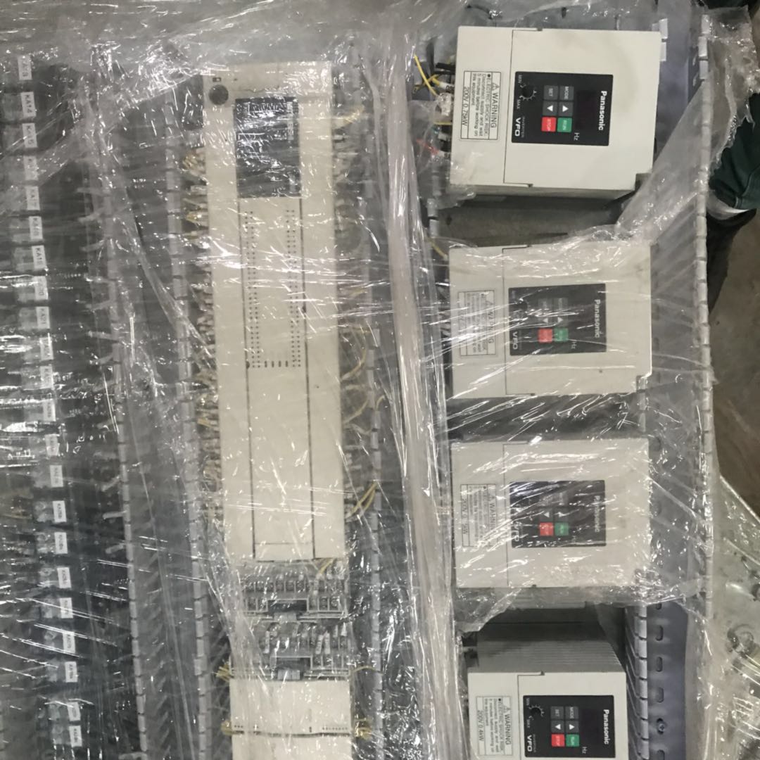 原裝拆機二手松下變頻器BFV00042GK 0.4KW 220V 9成新以上