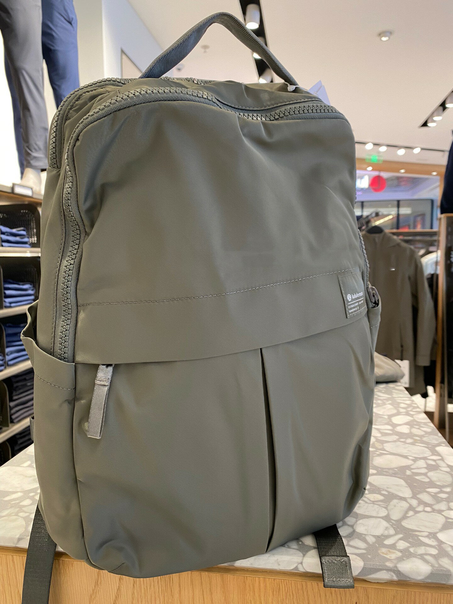 lulu瑜伽包Everyday backpack 23L 背包大容量電腦多功能雙肩包