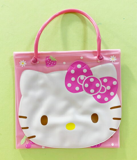 【震撼精品百貨】凱蒂貓 Hello Kitty 日本SANRIO三麗鷗 KITTY 三層收納袋/化妝袋-草莓#02050 震撼日式精品百貨