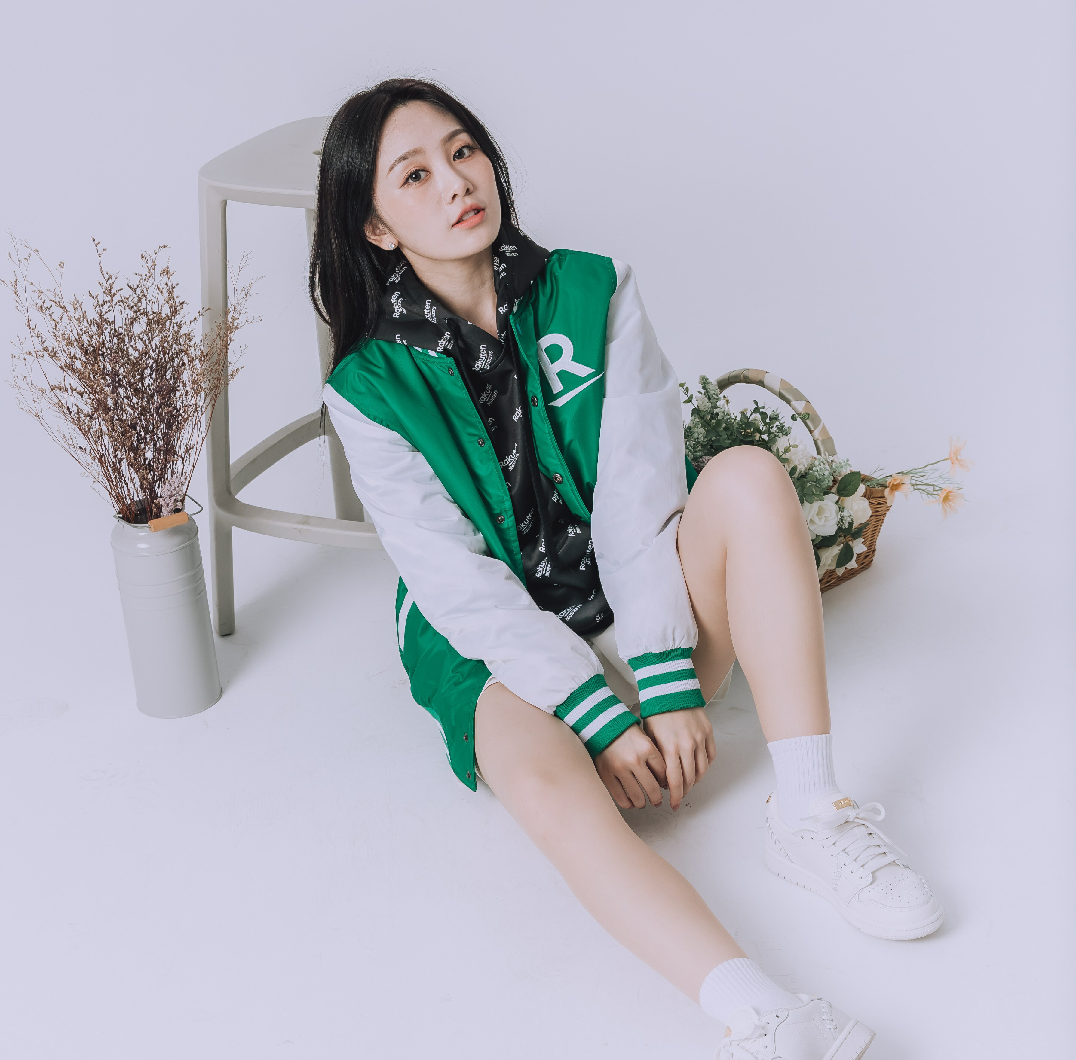 樂天R棒球外套|限定89折