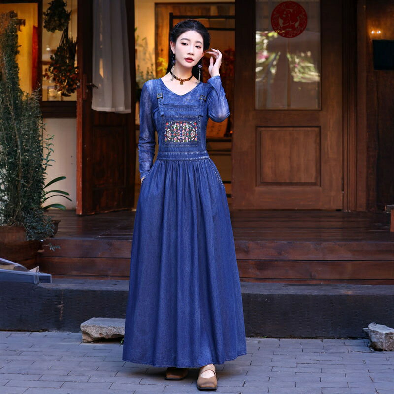 現貨+預購 新中式吊帶裙連身裙牛仔長裙大碼A字裙長洋裝休閒女裝(復古刺繡顯瘦女裙子74ku82)【獨家進口】【米蘭精品】