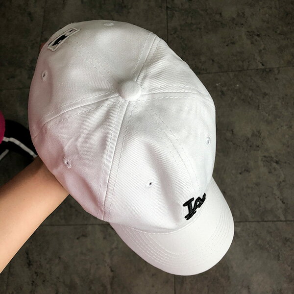 ANNAS LA老帽 帽子 鴨舌帽 棒球帽 刺繡 英文 字母 百搭 小臉 韓國 歐美 男女 情侶 7