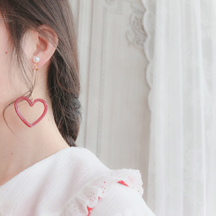 幸運紅日系少女心愛心造型簡約925銀耳鉤復古長款耳環耳夾1入