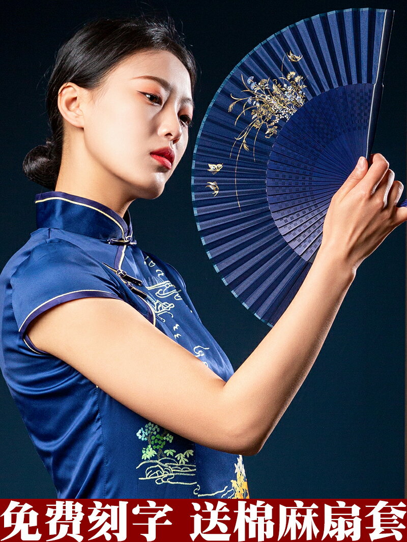 古風綾絹女式摺扇燙金圖案隨身折疊扇子綾絹扇子日式鏤空雕刻竹扇