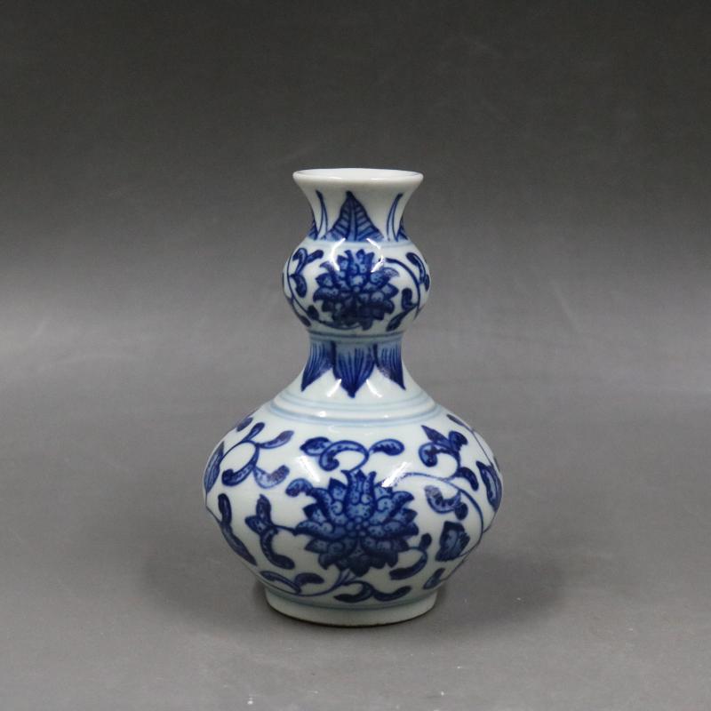 清乾隆青花纏枝蓮紋蒜頭瓶手繪仿古工藝小瓷器家居擺件古董古玩1入