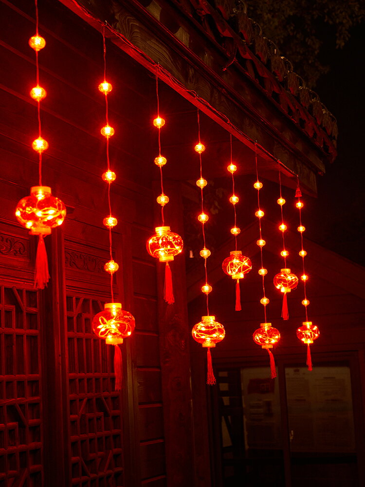 太陽能小紅燈籠掛件彩燈串燈新年春節氛圍戶外陽臺庭院防水裝飾燈
