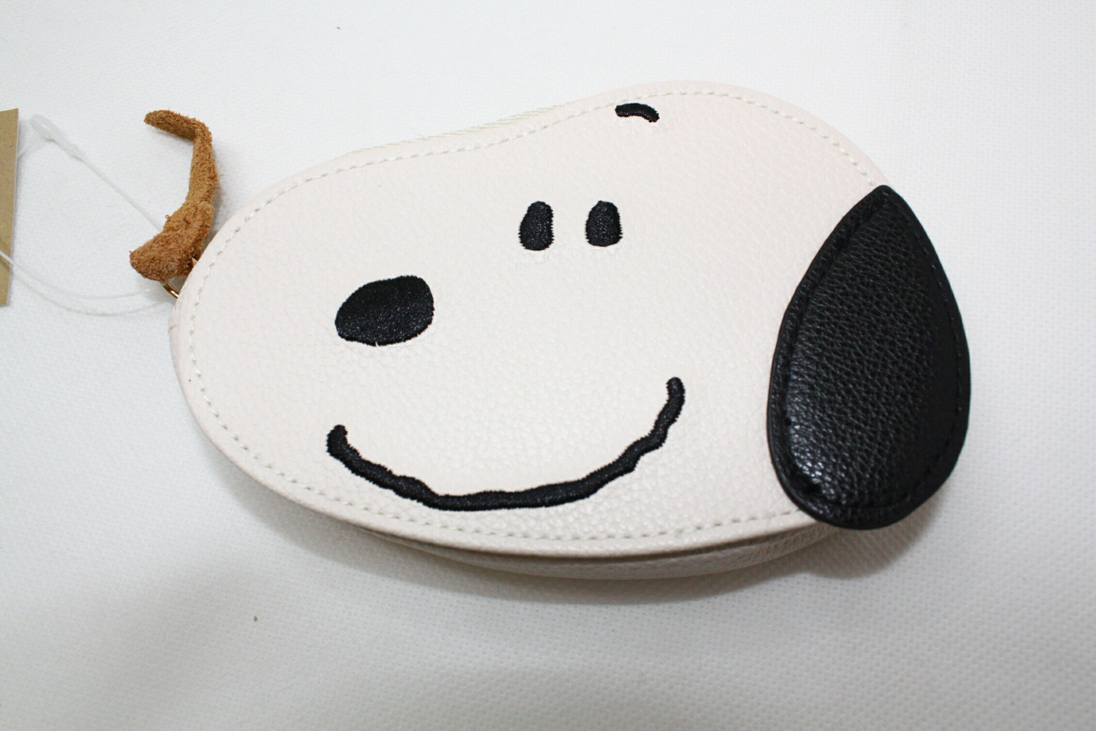 大賀屋 史努比 零錢包 硬幣包 收納包 掛包 SNOOPY 皮質 硬料 挺料 日貨 正版 授權 J00014254