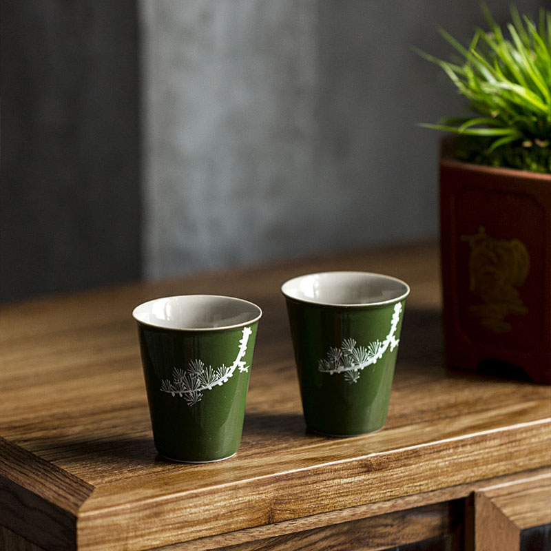 孔雀綠釉陶瓷品茗杯茶杯功夫茶具手繪松樹單杯主人杯茶盞家用小號