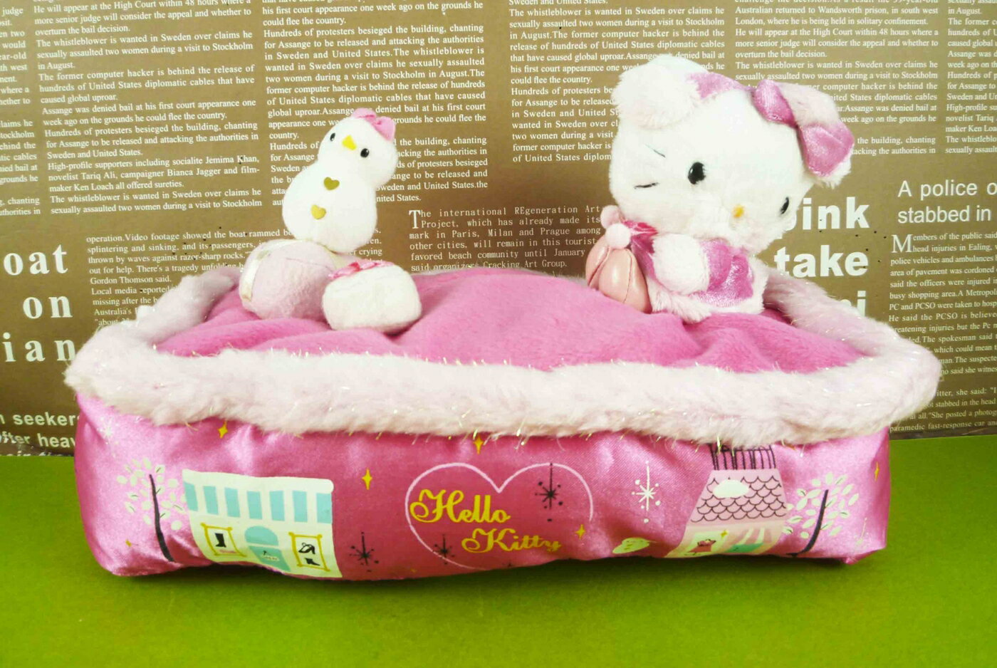 【震撼精品百貨】Hello Kitty 凱蒂貓 面紙套 冬季 桃紅【共1款】 震撼日式精品百貨