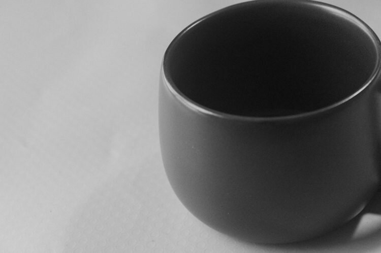 陶瓷水杯 歐式高檔磨砂細瓷帶把杯子 奢華黑色咖啡杯辦公室馬克杯
