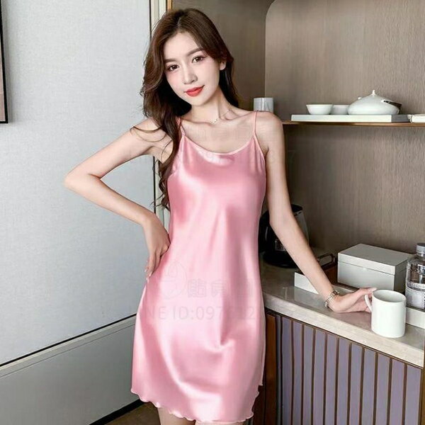 睡裙女冰絲女睡裙薄款絲綢性感模擬絲家居服吊帶睡衣可外家居服女【倪醬小鋪】