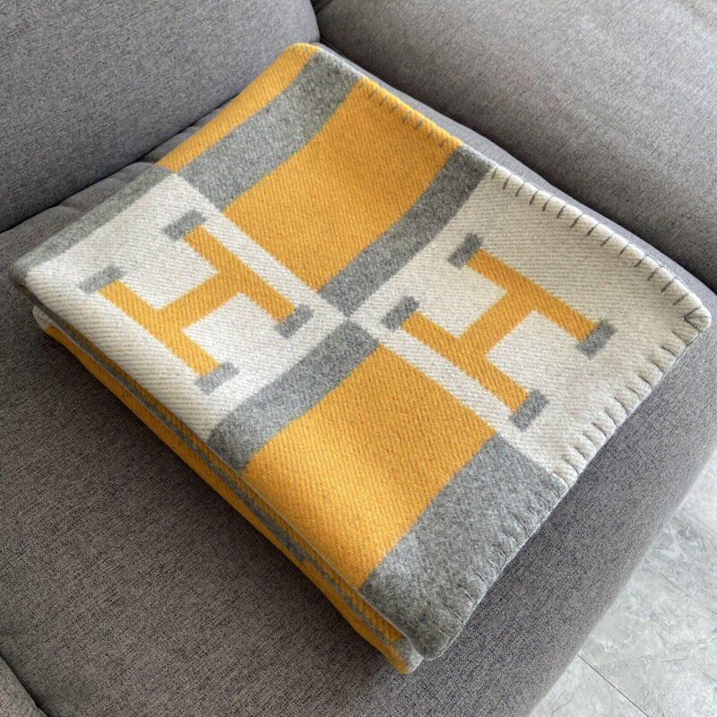 羊毛H字母羊毛毛毯冬季加厚保暖午睡辦公室車用沙發蓋毯子