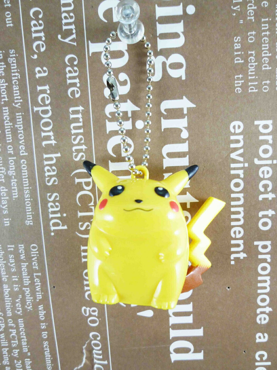 【震撼精品百貨】神奇寶貝 Pokemon 鎖圈/鑰匙圈-皮卡丘害羞造型 震撼日式精品百貨