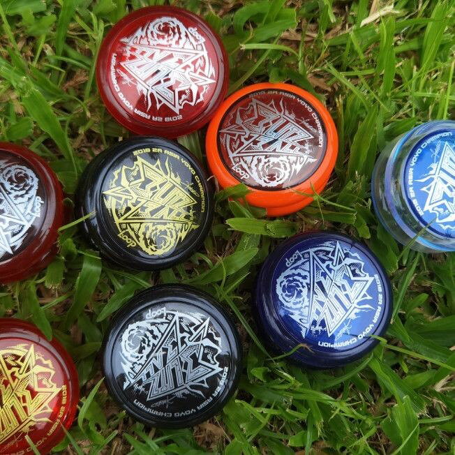 蟻誠豪潮品2A競技悠悠球Loop Blitzball閃電球金銀活睡眠溜溜球