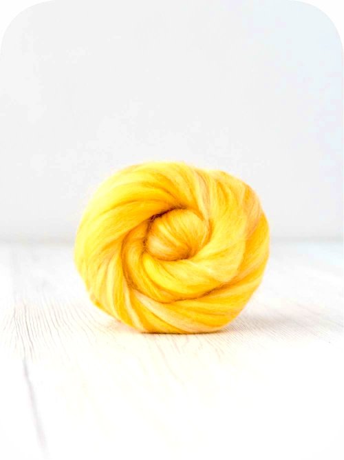 義大利托斯卡尼- 雙色美麗奴羊毛 DDM803奶油玉米｜50g｜DIY手作/羊毛氈材料/文創